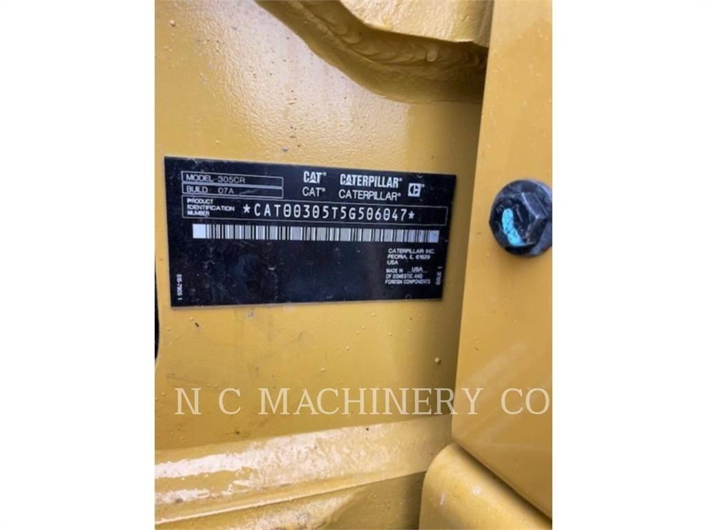 CAT 305 CRCB Pásové rýpadlá