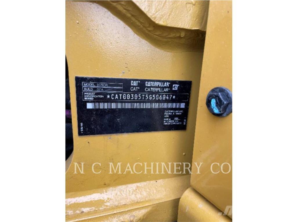 CAT 305 CRCB Pásové rýpadlá