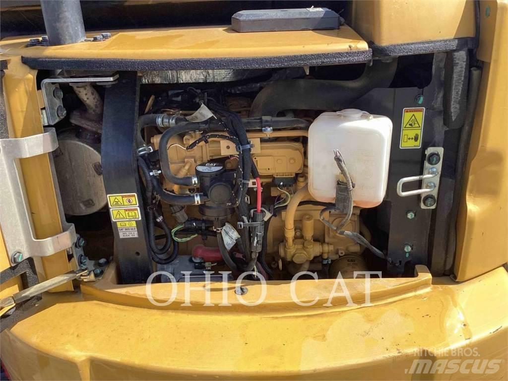 CAT 305E2 Pásové rýpadlá