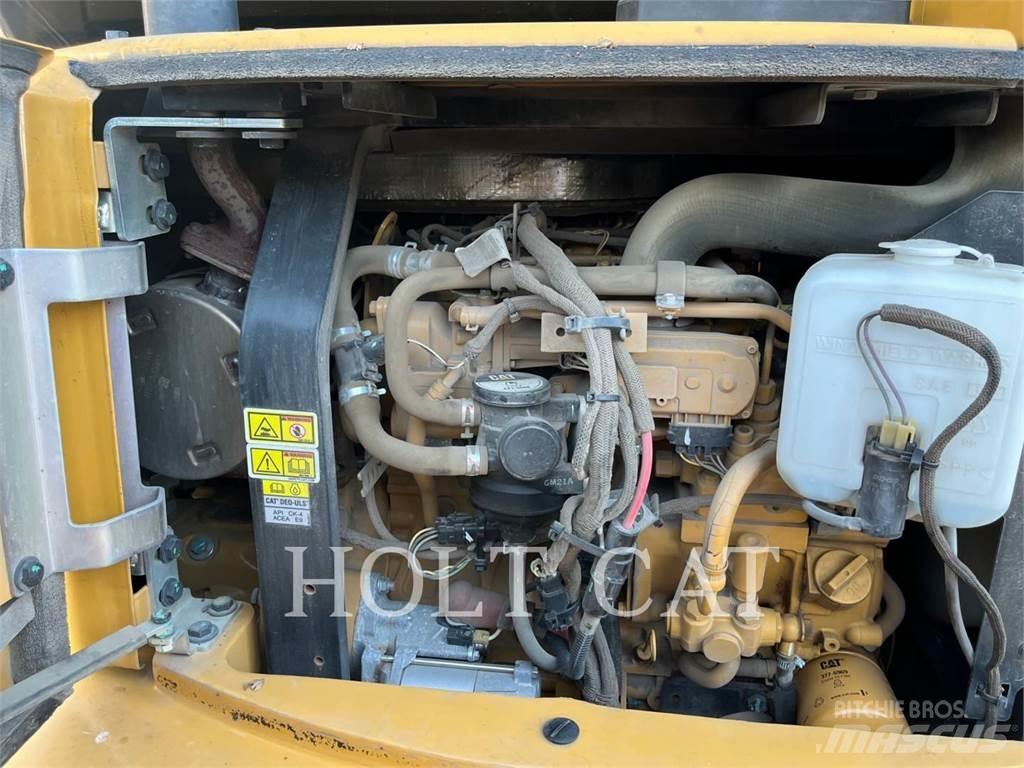 CAT 305E2CR Pásové rýpadlá