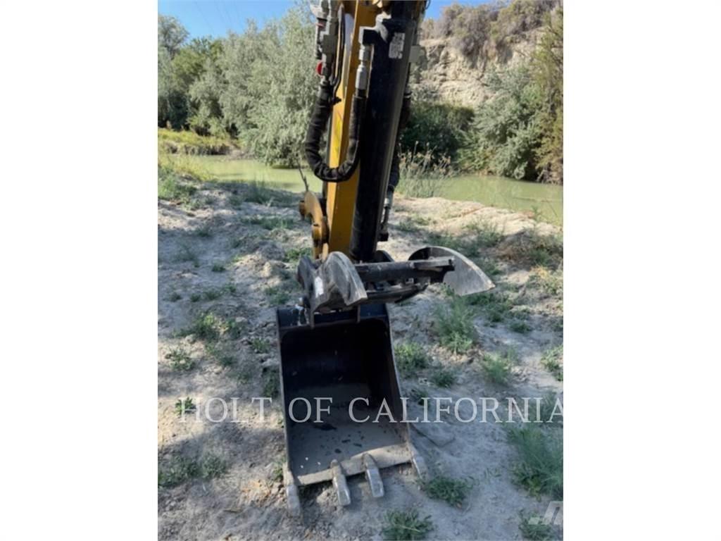 CAT 305E2CR Pásové rýpadlá