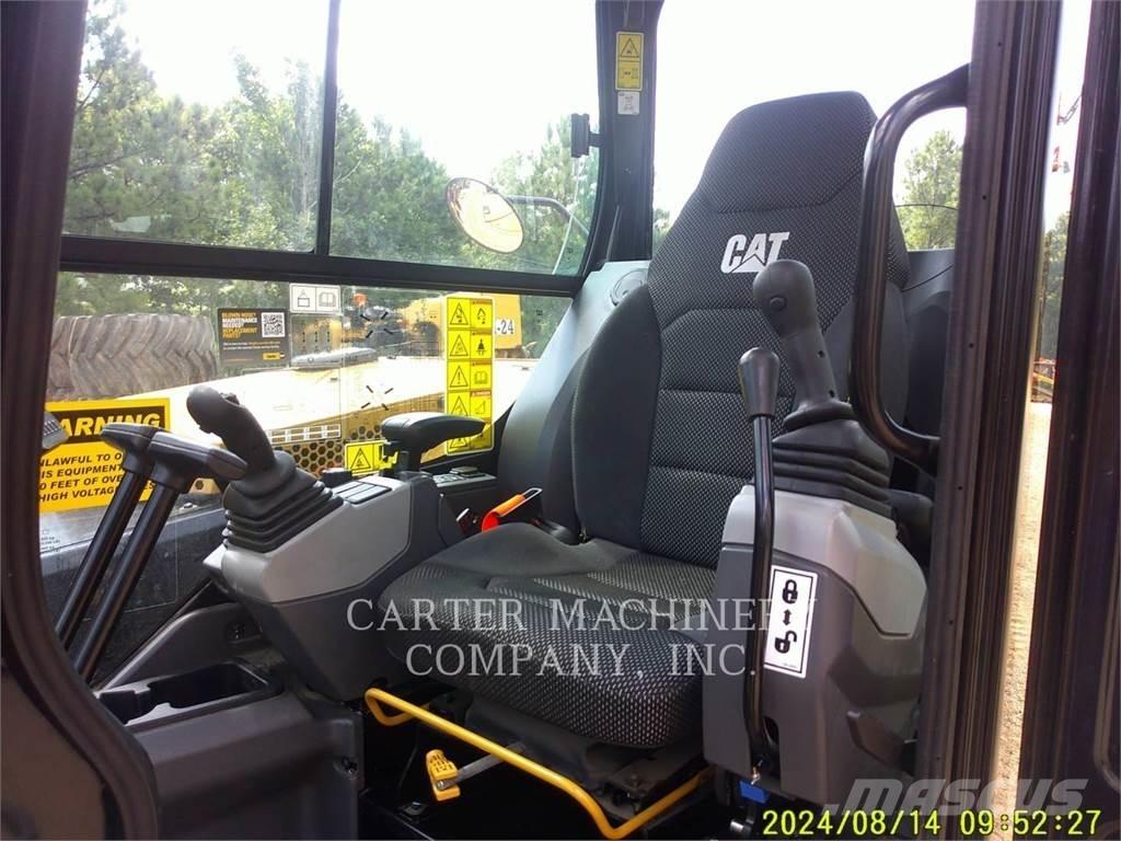 CAT 306-07CR Pásové rýpadlá