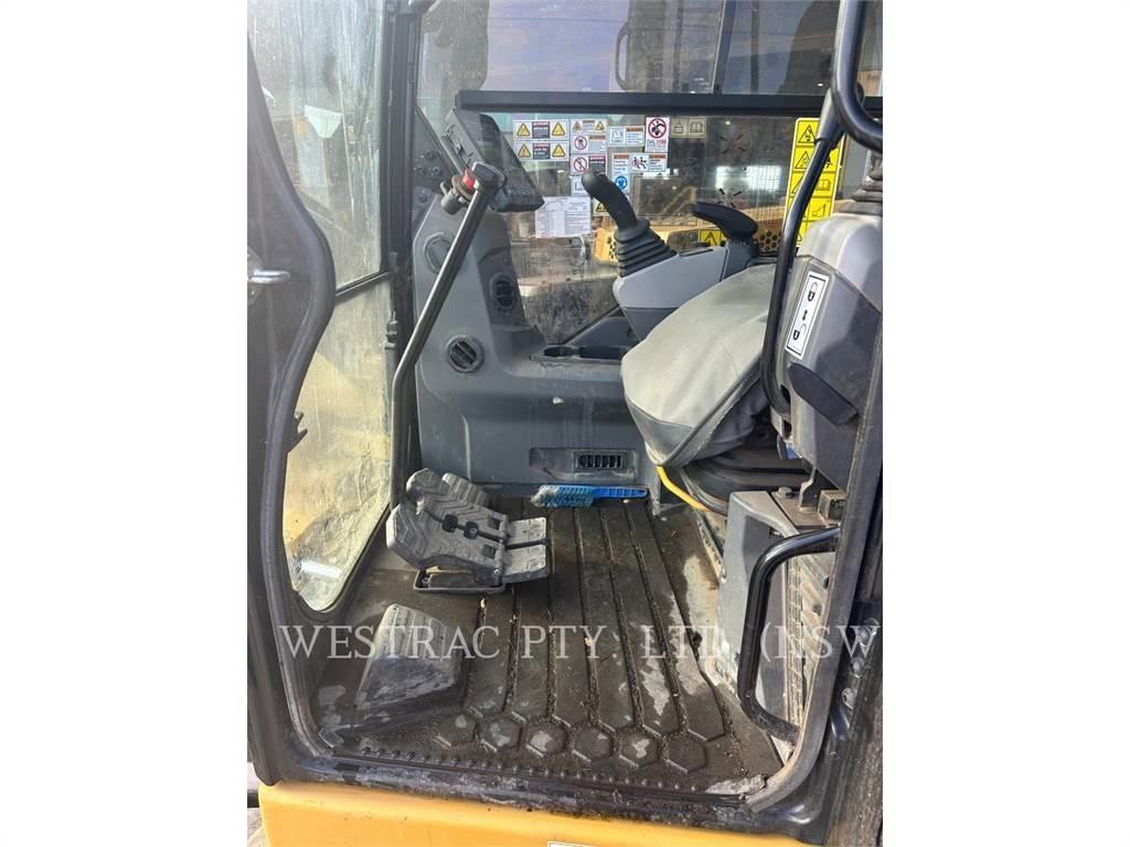 CAT 306-07CR Pásové rýpadlá