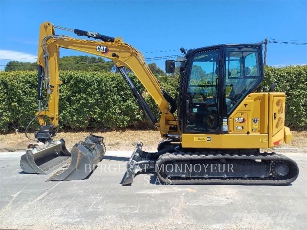 CAT 306 CR Pásové rýpadlá