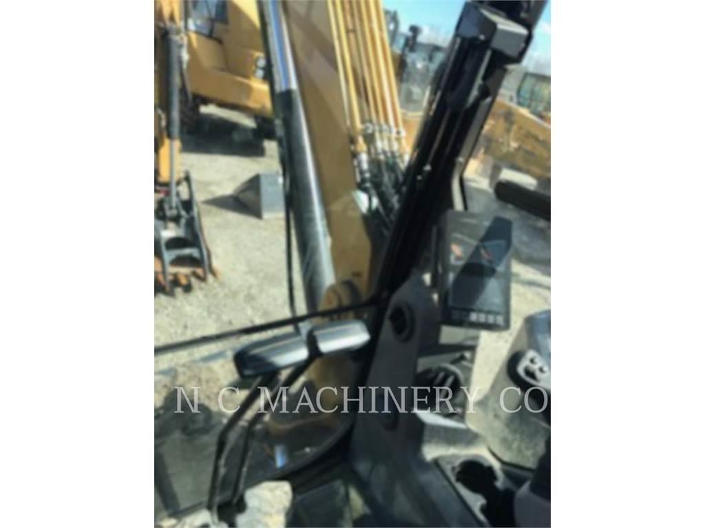 CAT 306 CRCB Pásové rýpadlá