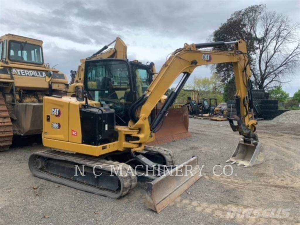 CAT 306 CRCB Pásové rýpadlá