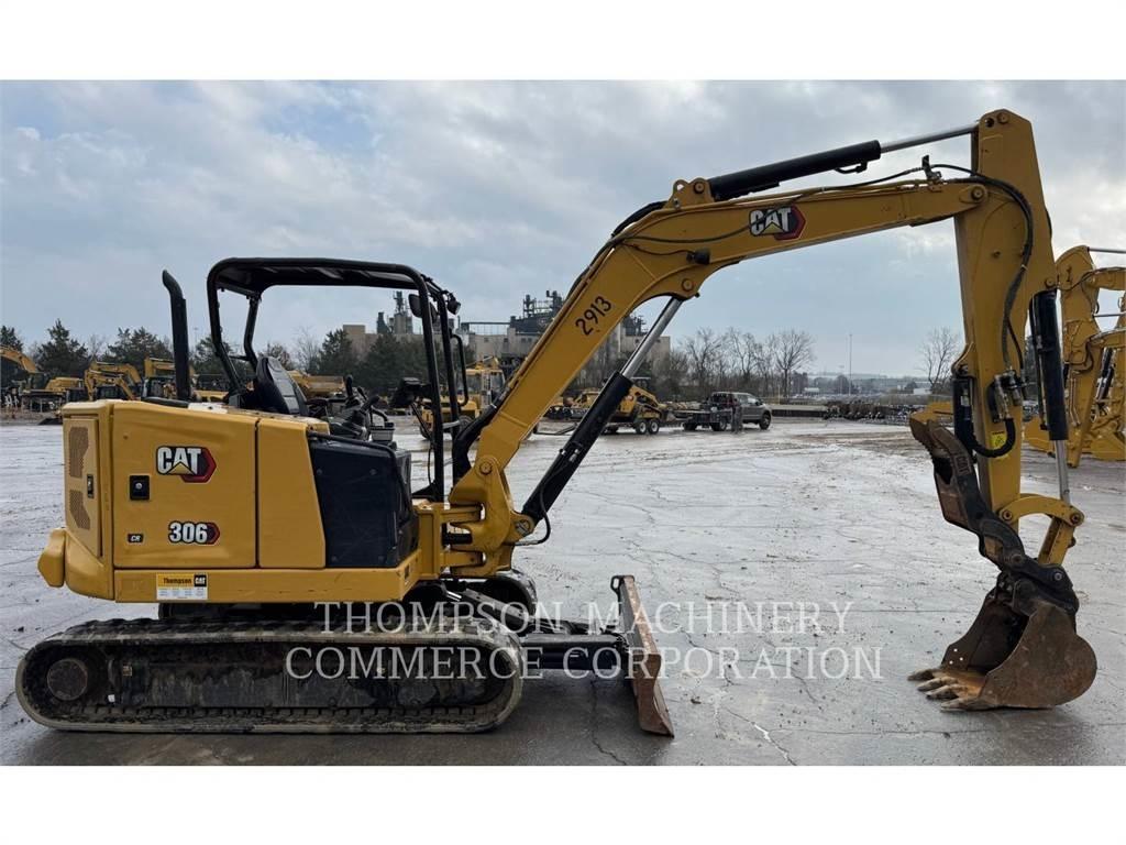CAT 30607CR Pásové rýpadlá
