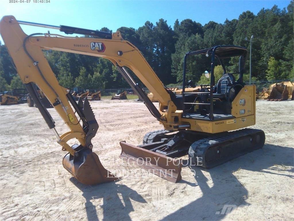 CAT 30607CR Pásové rýpadlá
