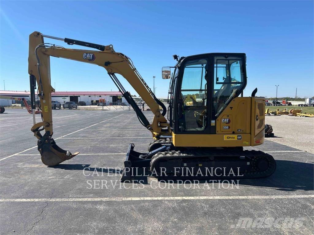 CAT 30607CR Pásové rýpadlá