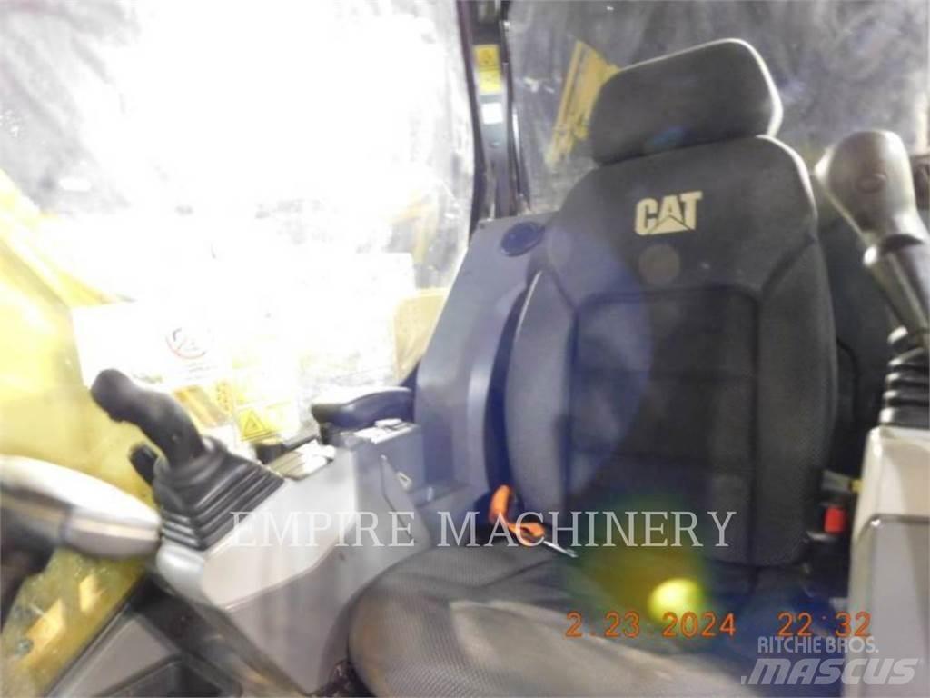 CAT 307.5-07 Pásové rýpadlá