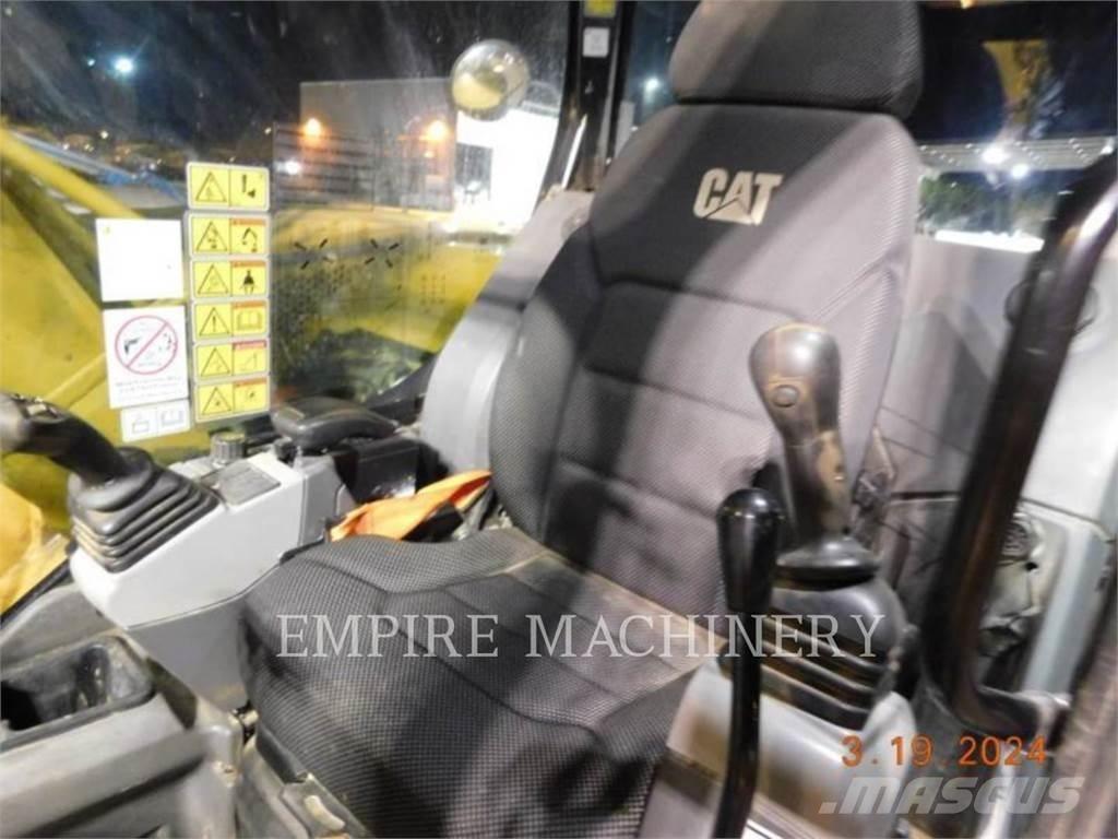 CAT 307.5-07 Pásové rýpadlá