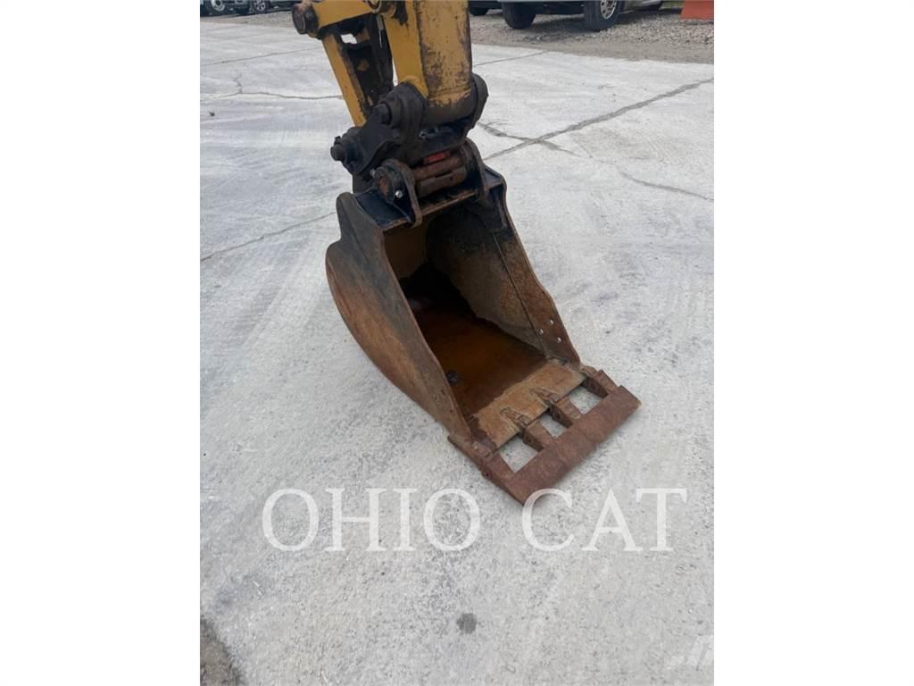 CAT 308 Mini rýpadlá < 7t