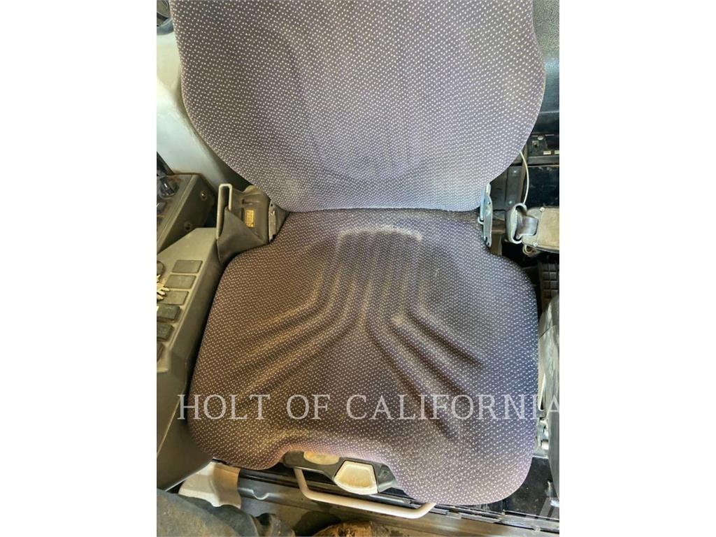 CAT 308 Pásové rýpadlá