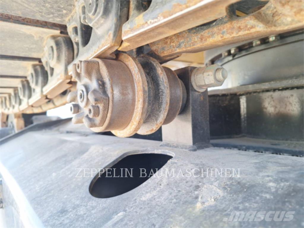 CAT 308-06A Pásové rýpadlá