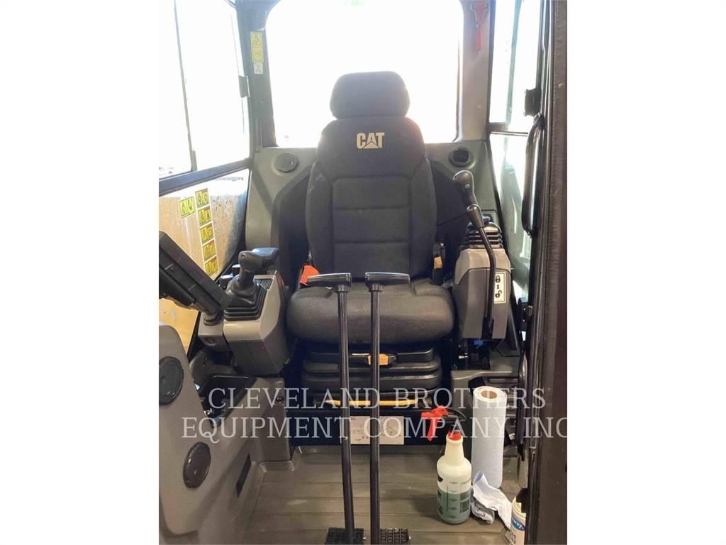 CAT 30807CR Pásové rýpadlá