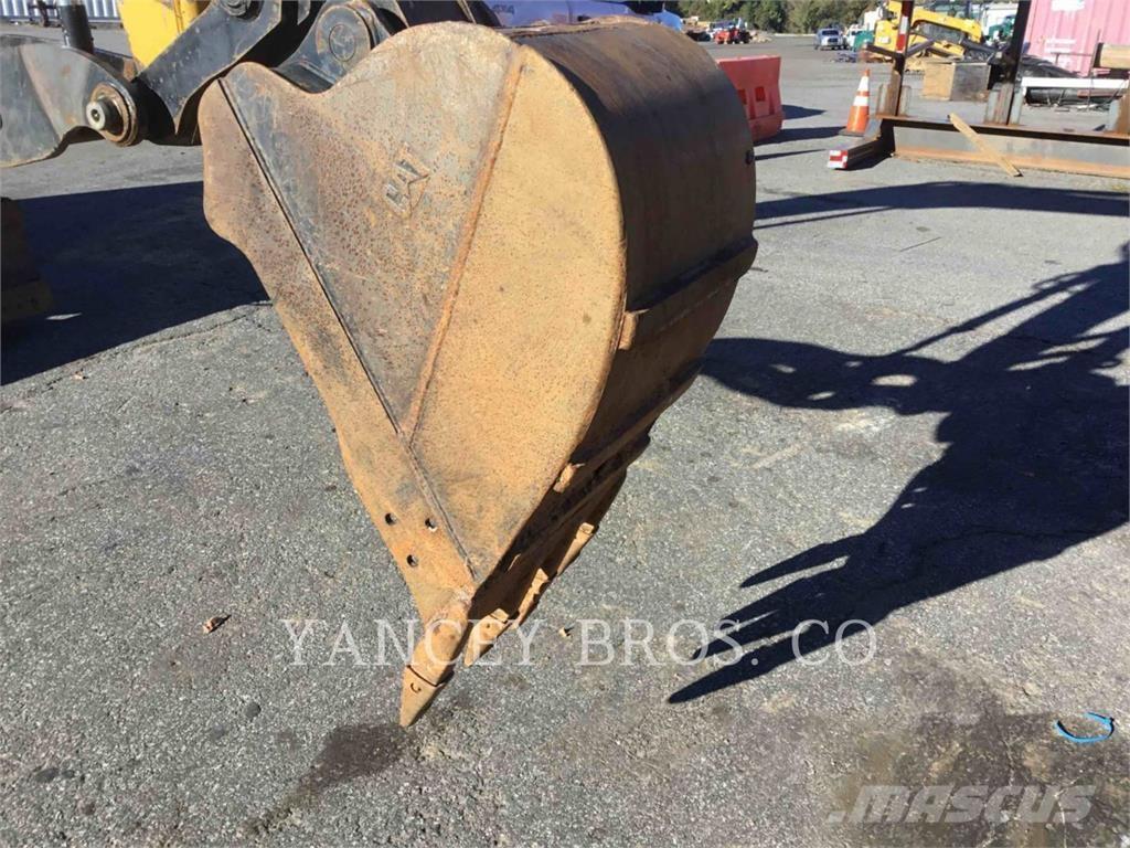 CAT 30807CR Pásové rýpadlá