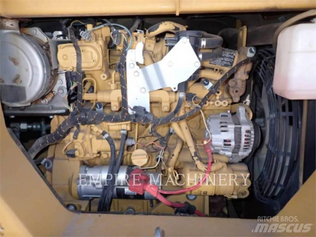 CAT 308E Pásové rýpadlá