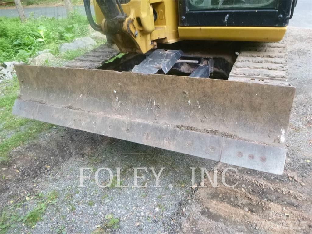 CAT 308E2CRSB Pásové rýpadlá