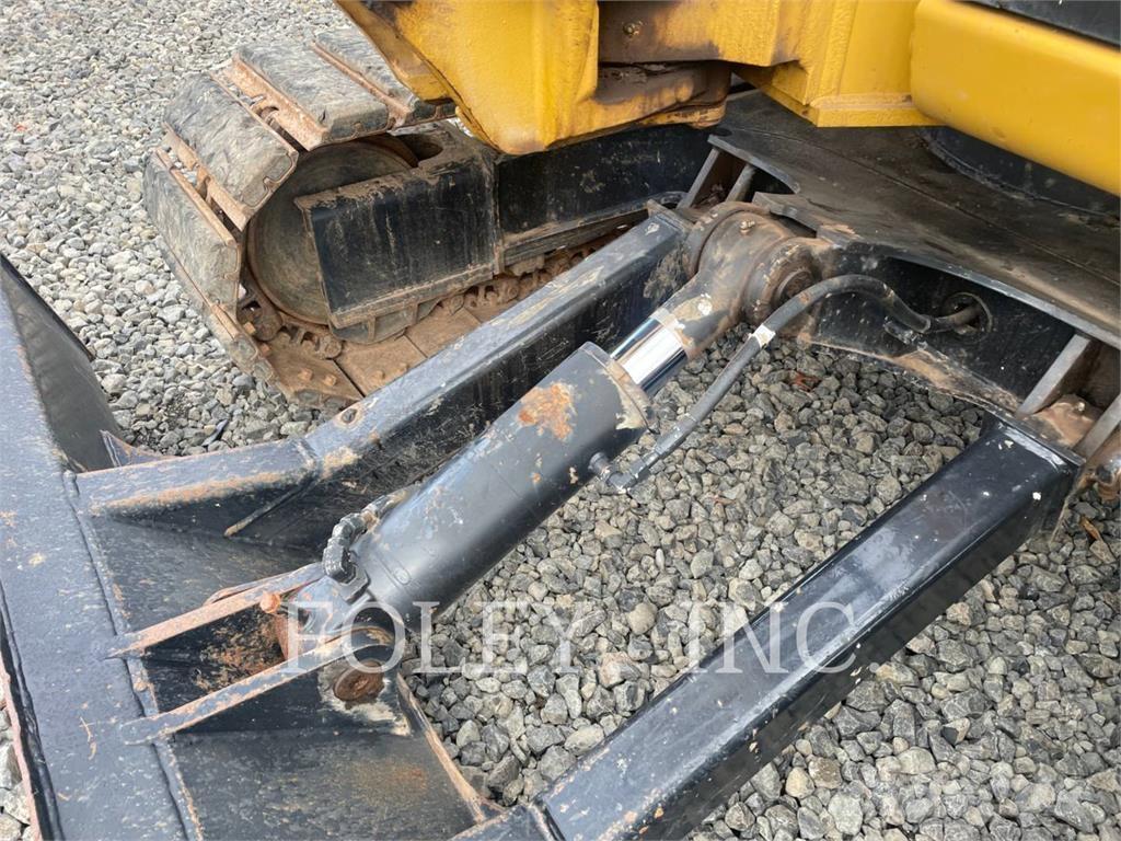 CAT 308E2CRSB Pásové rýpadlá