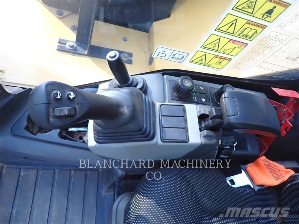 CAT 309CR Pásové rýpadlá