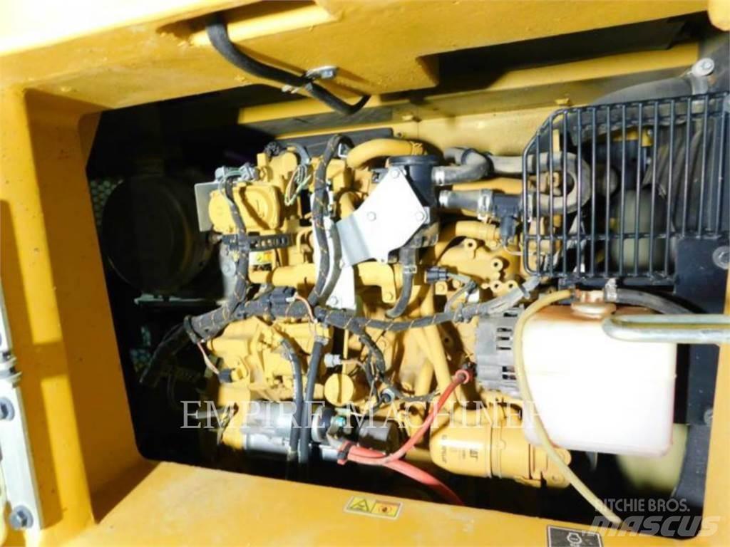 CAT 310-07 Pásové rýpadlá
