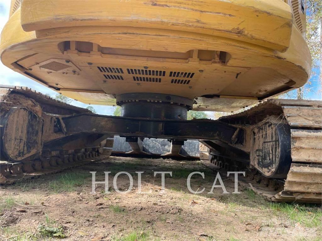 CAT 31007 Pásové rýpadlá