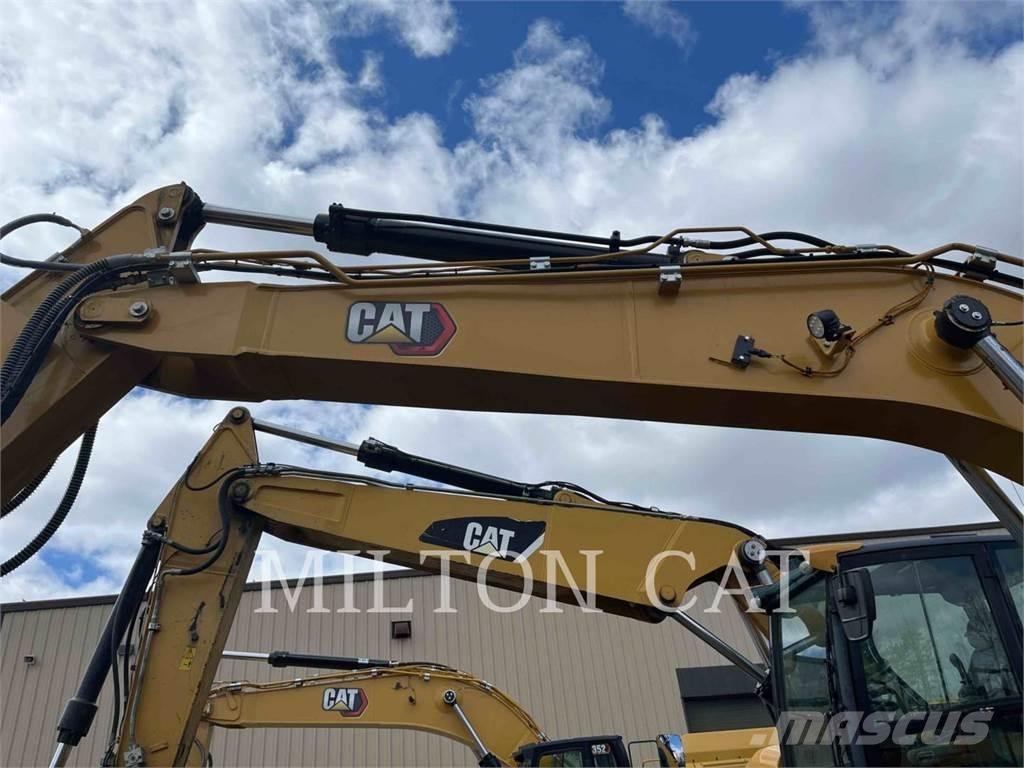 CAT 313 Pásové rýpadlá