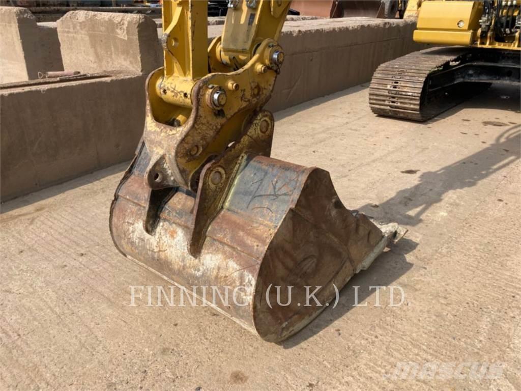 CAT 313-07A 2D Pásové rýpadlá