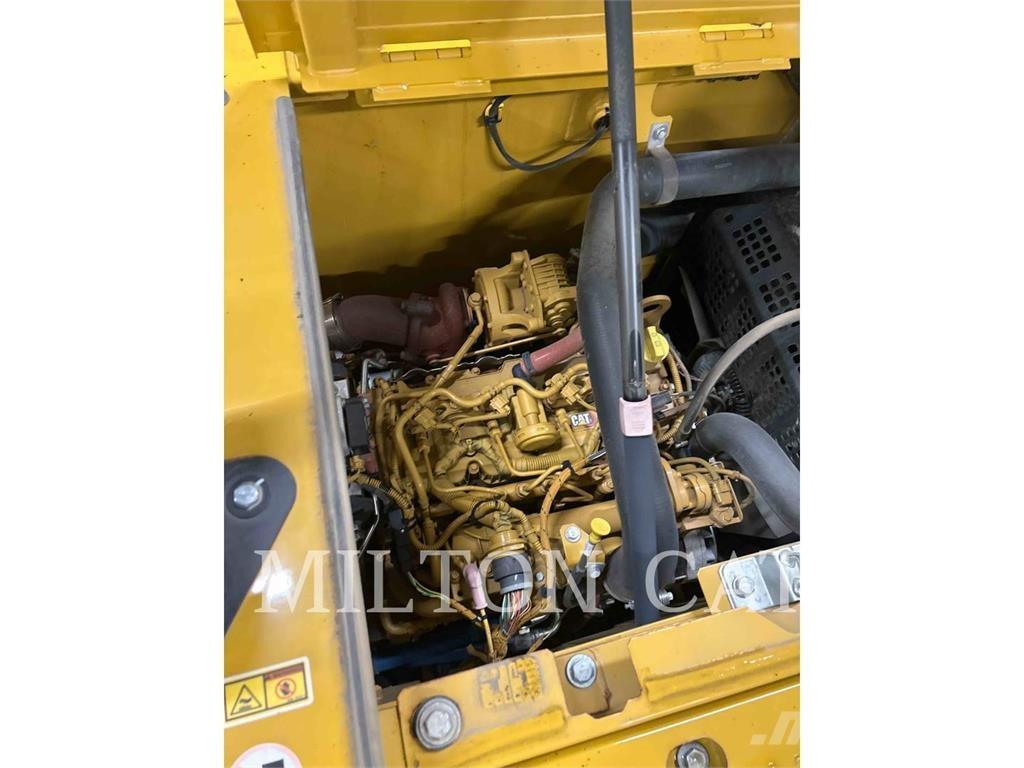 CAT 313 GC Pásové rýpadlá