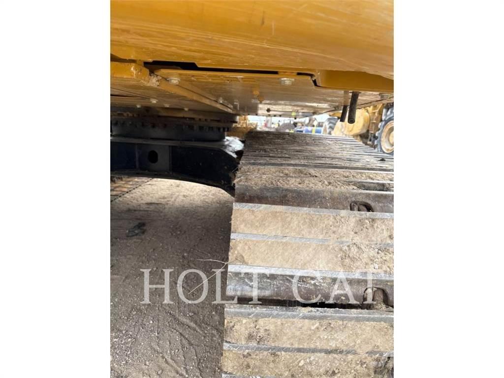 CAT 313 TC Pásové rýpadlá