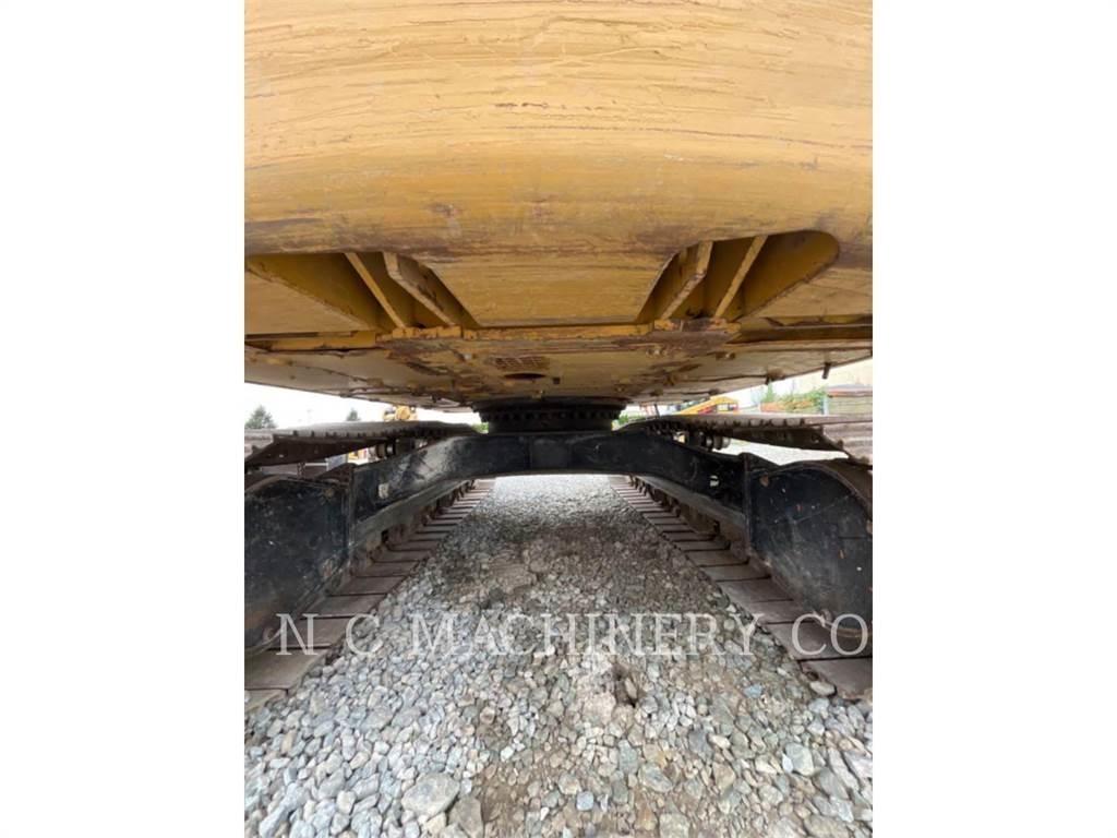 CAT 313F L Pásové rýpadlá