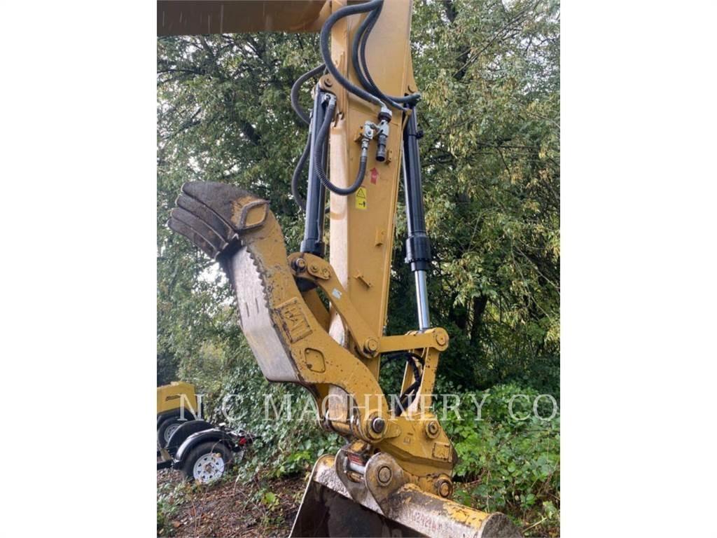 CAT 313F L Pásové rýpadlá