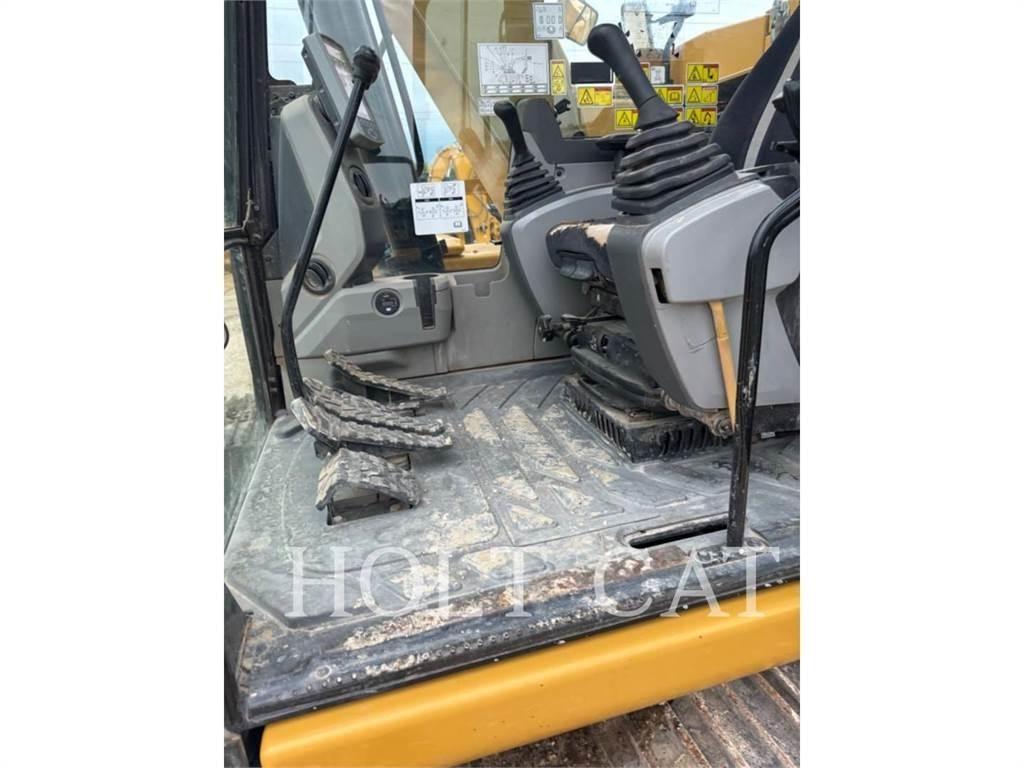 CAT 313FL Pásové rýpadlá