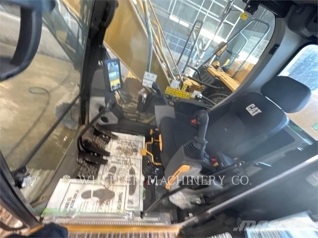 CAT 317 CF Pásové rýpadlá