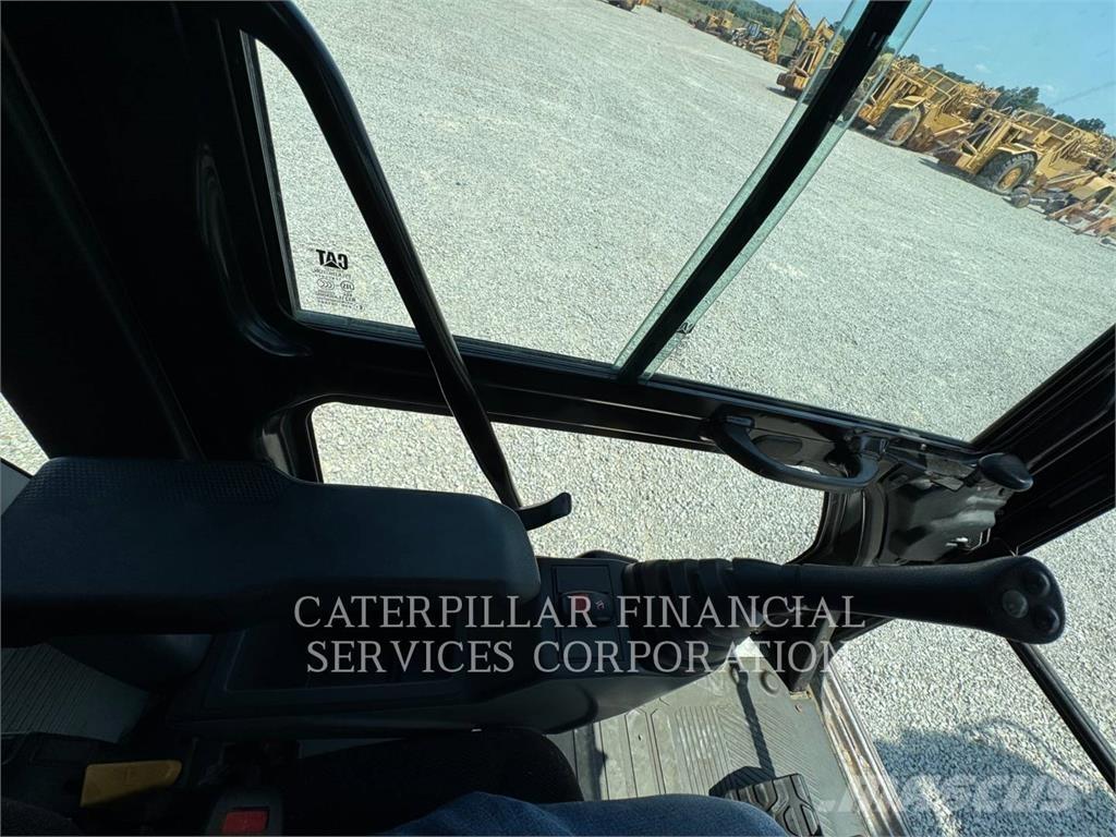 CAT 31707GC Pásové rýpadlá