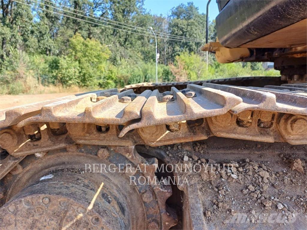 CAT 318C Pásové rýpadlá