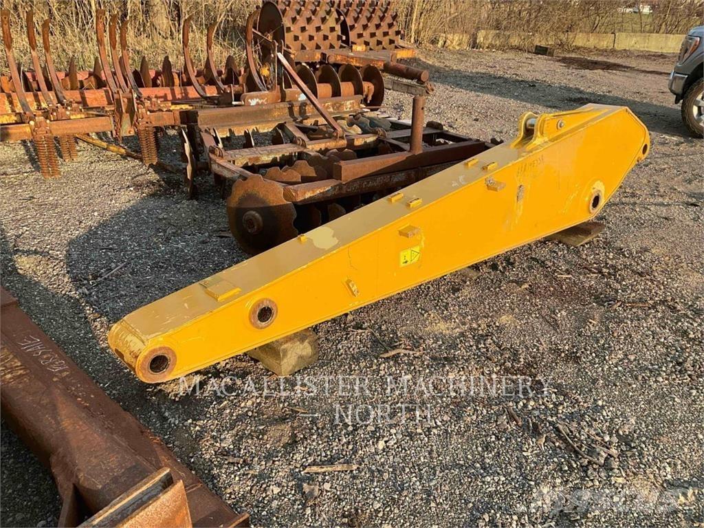CAT 318F Kĺbové plošiny