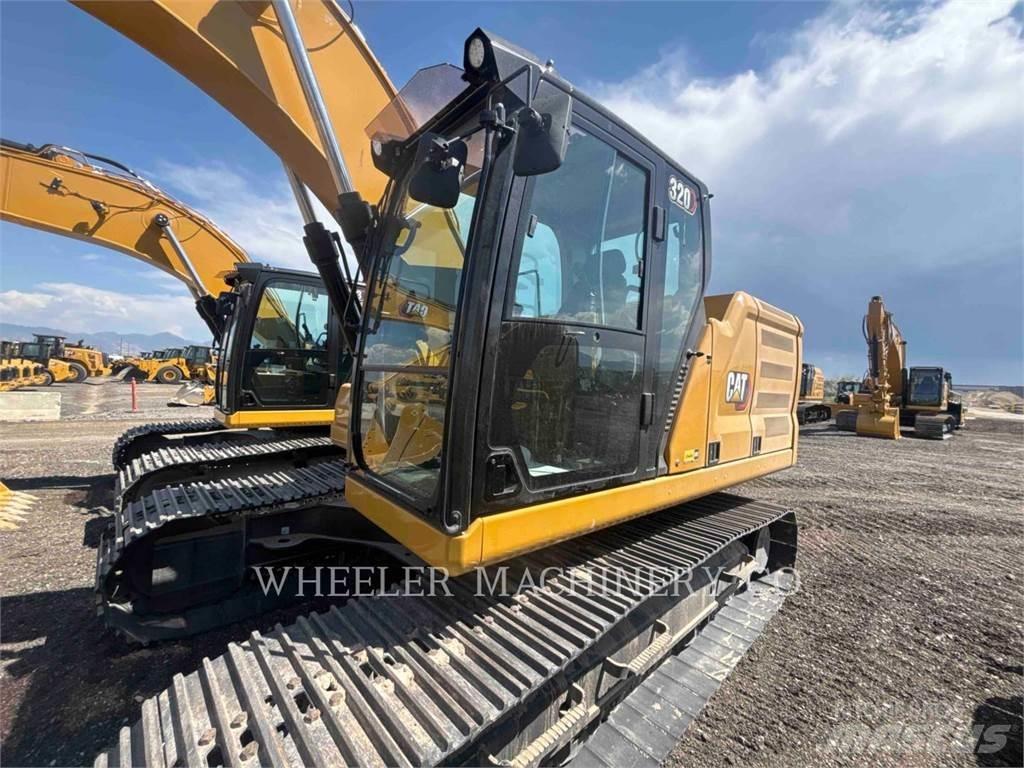 CAT 320 Pásové rýpadlá