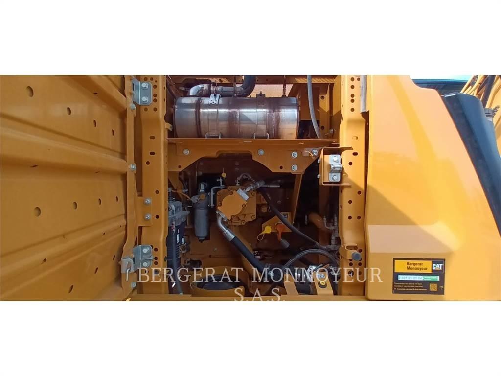 CAT 320 Pásové rýpadlá