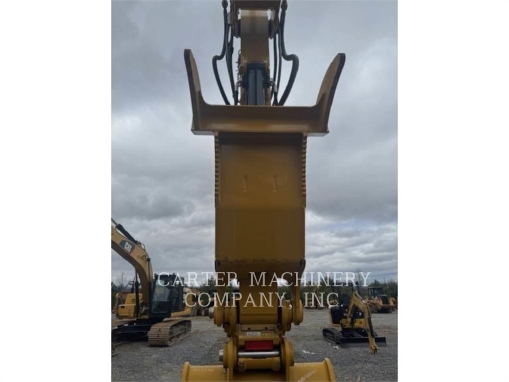 CAT 320 Pásové rýpadlá