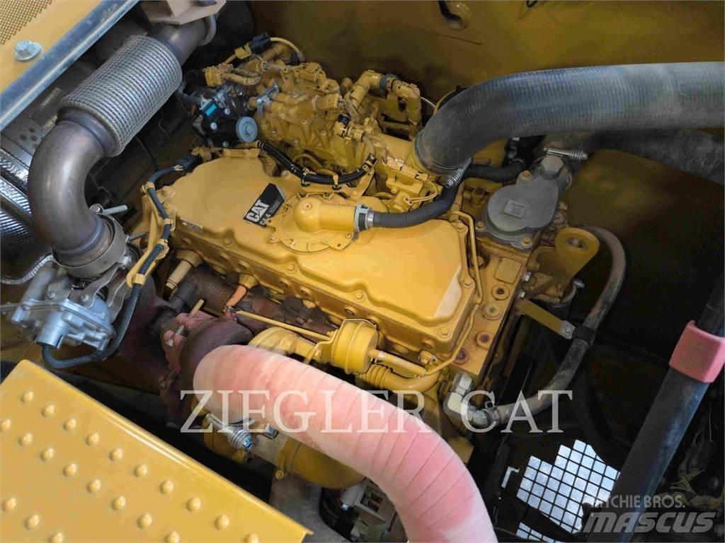 CAT 320 Pásové rýpadlá