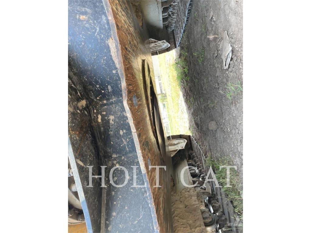 CAT 320 Pásové rýpadlá