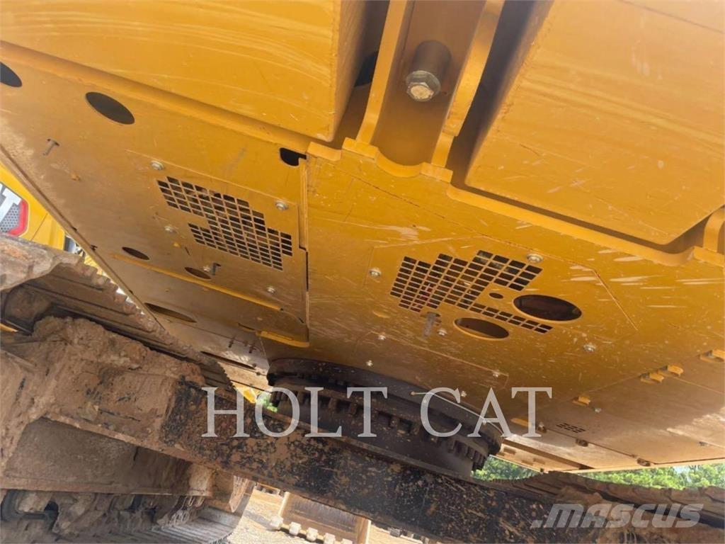 CAT 320 Pásové rýpadlá