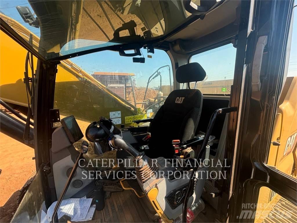 CAT 320-07 Pásové rýpadlá