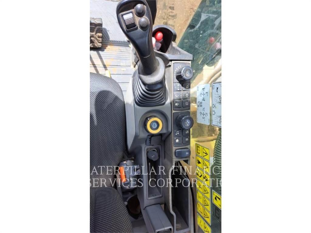 CAT 320-07 Pásové rýpadlá