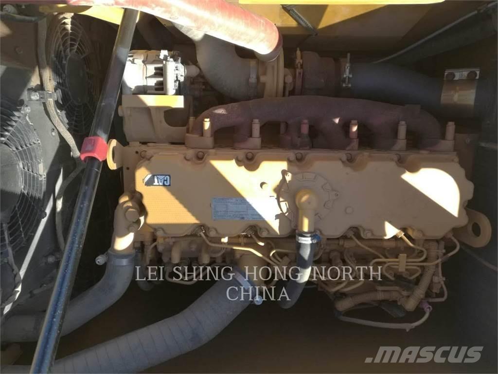 CAT 320-07 Pásové rýpadlá