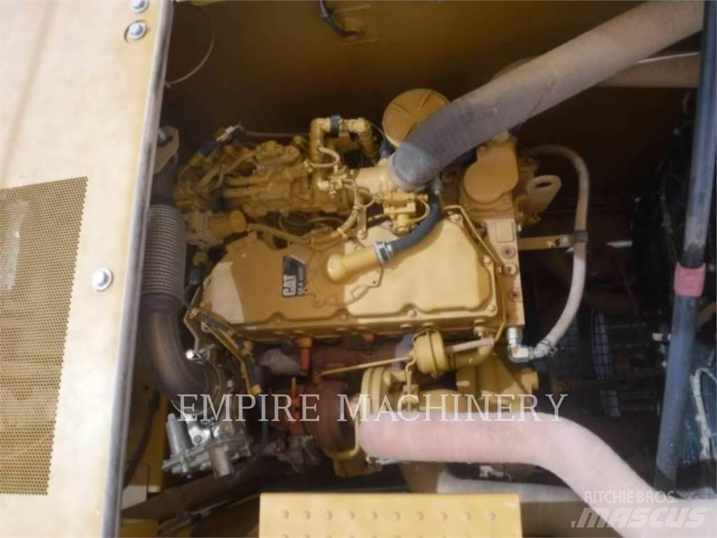 CAT 320-07 P Pásové rýpadlá