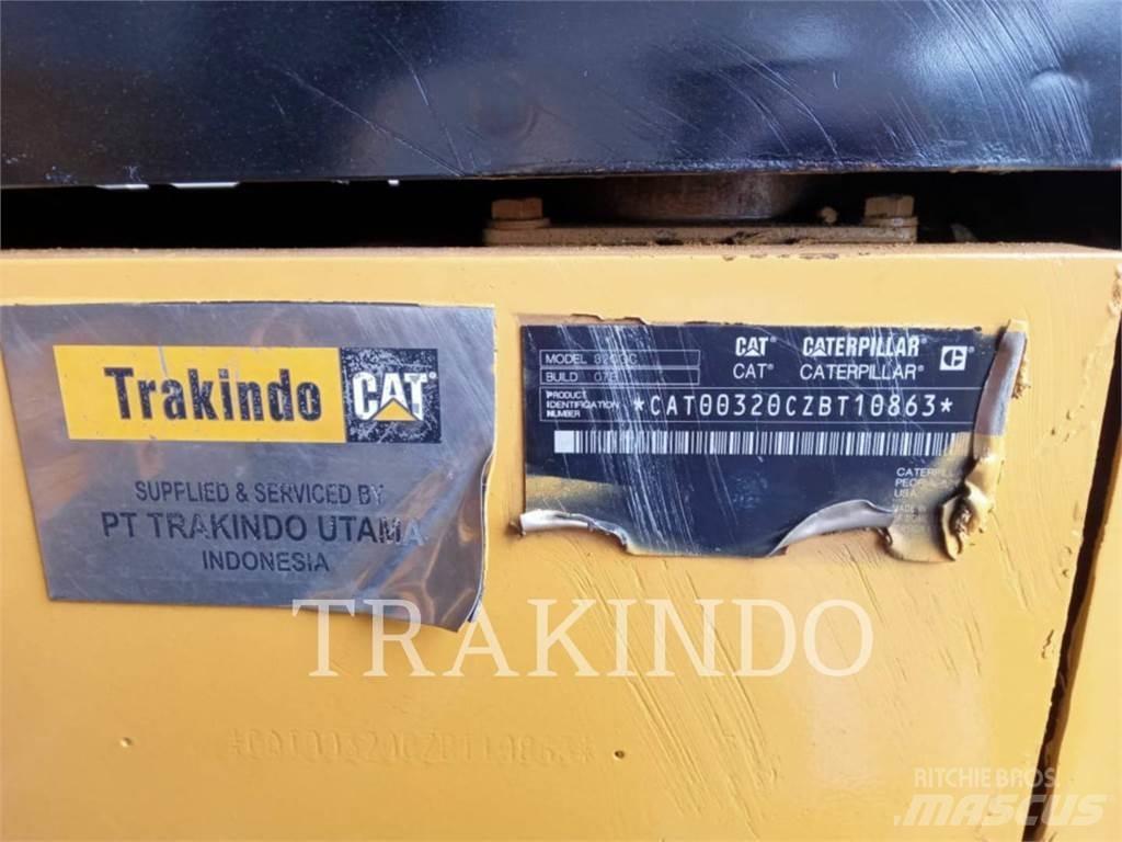 CAT 320-07GC Pásové rýpadlá