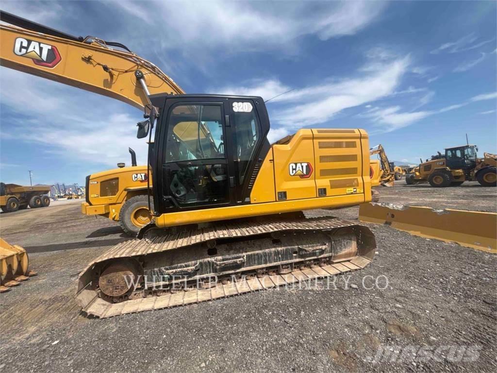 CAT 320 TH Pásové rýpadlá