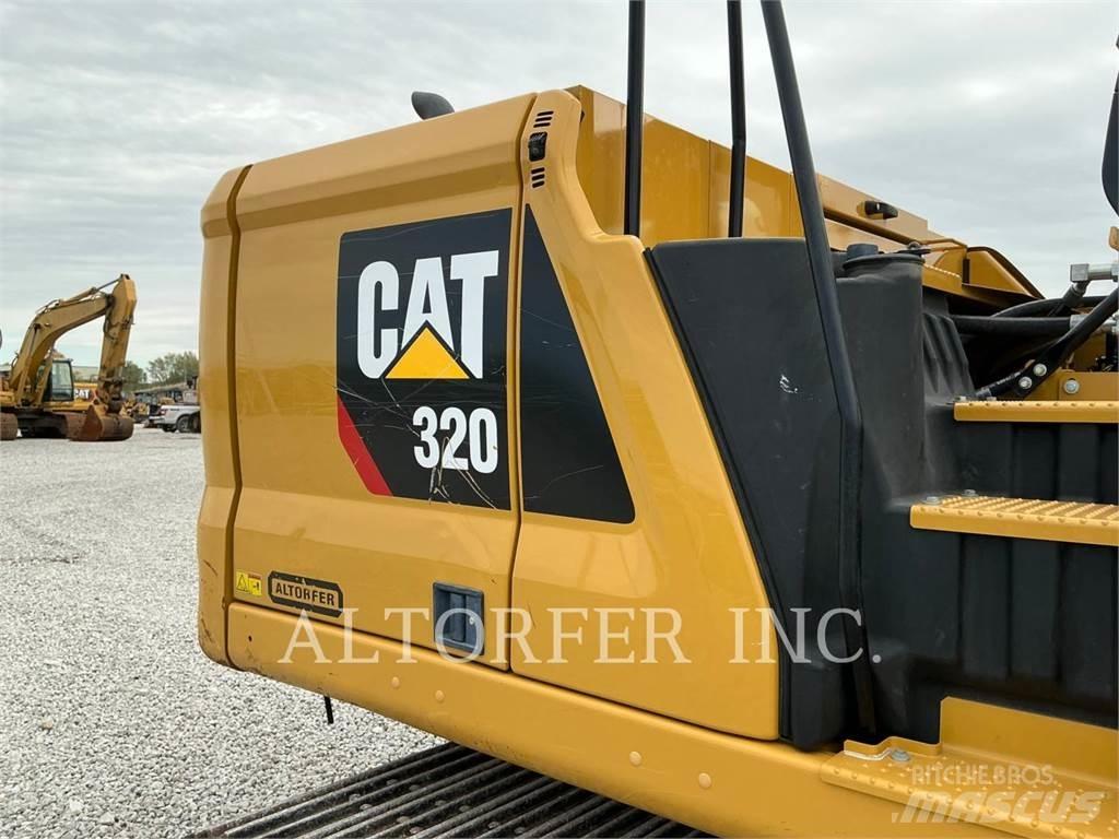 CAT 32007 Pásové rýpadlá